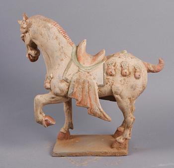 SKULPTUR, lergods, Tang-stil. Kina. 2000-tal.