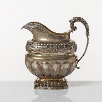 Confectionery bowl and cream jug, low-grade silver, Empire, 19th Century.