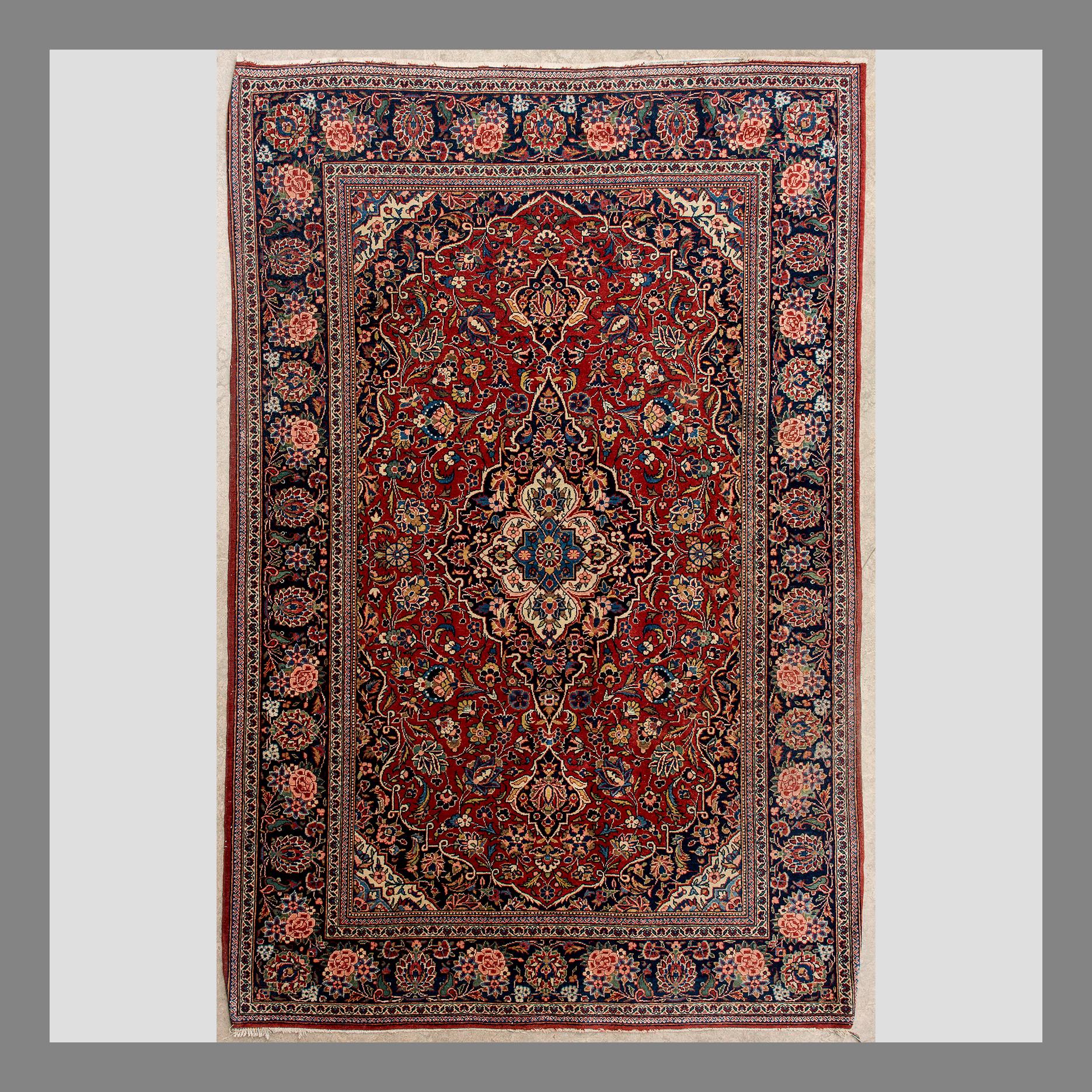 AN ANTIQUE CARPET, Keshan, Iran, 212x132 cm.