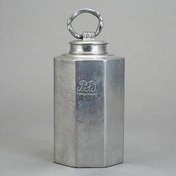 PRISMAFLASKA, tenn, troligen Erik Wikgren, Nyköping, 1815.