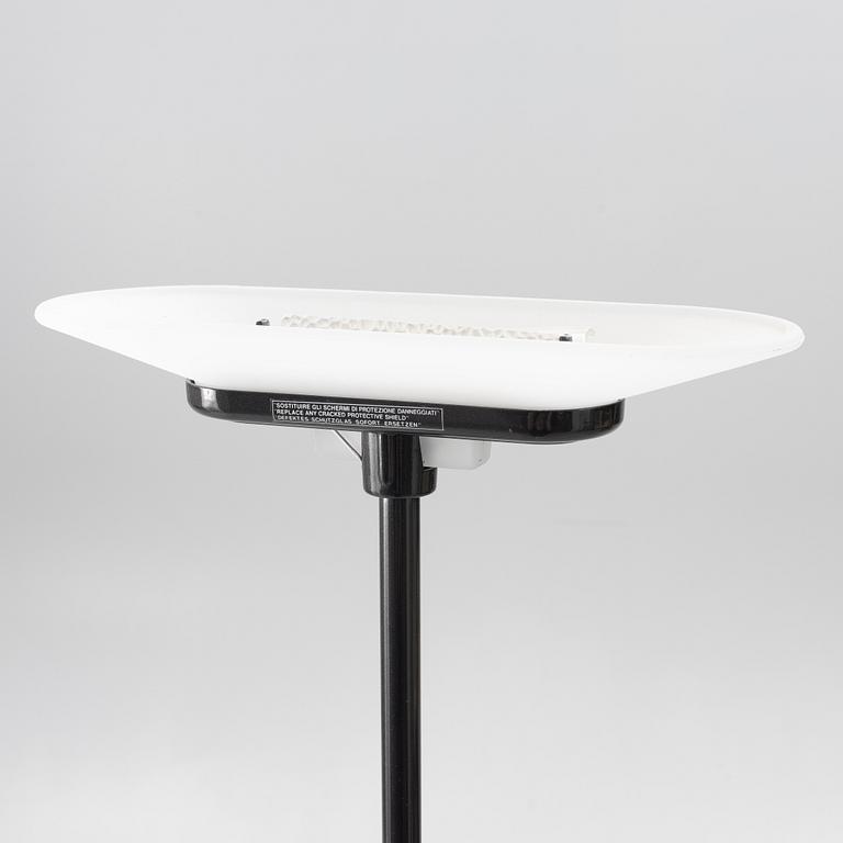 P.King, S.Miranda & G.Arnaldi, golvlampa, "Jill", Arteluce, 1900-talets slut.