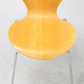 Arne Jacobsen, stolar, 8 st, Fritz Hansen, Danmark, daterade 1988.