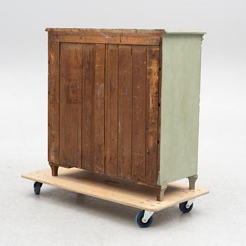 A chest of drawers, late 19th century.