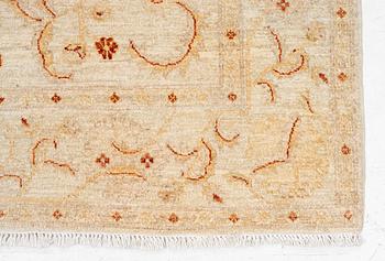 A Ziegler Design rug, c. 225 x 165 cm.