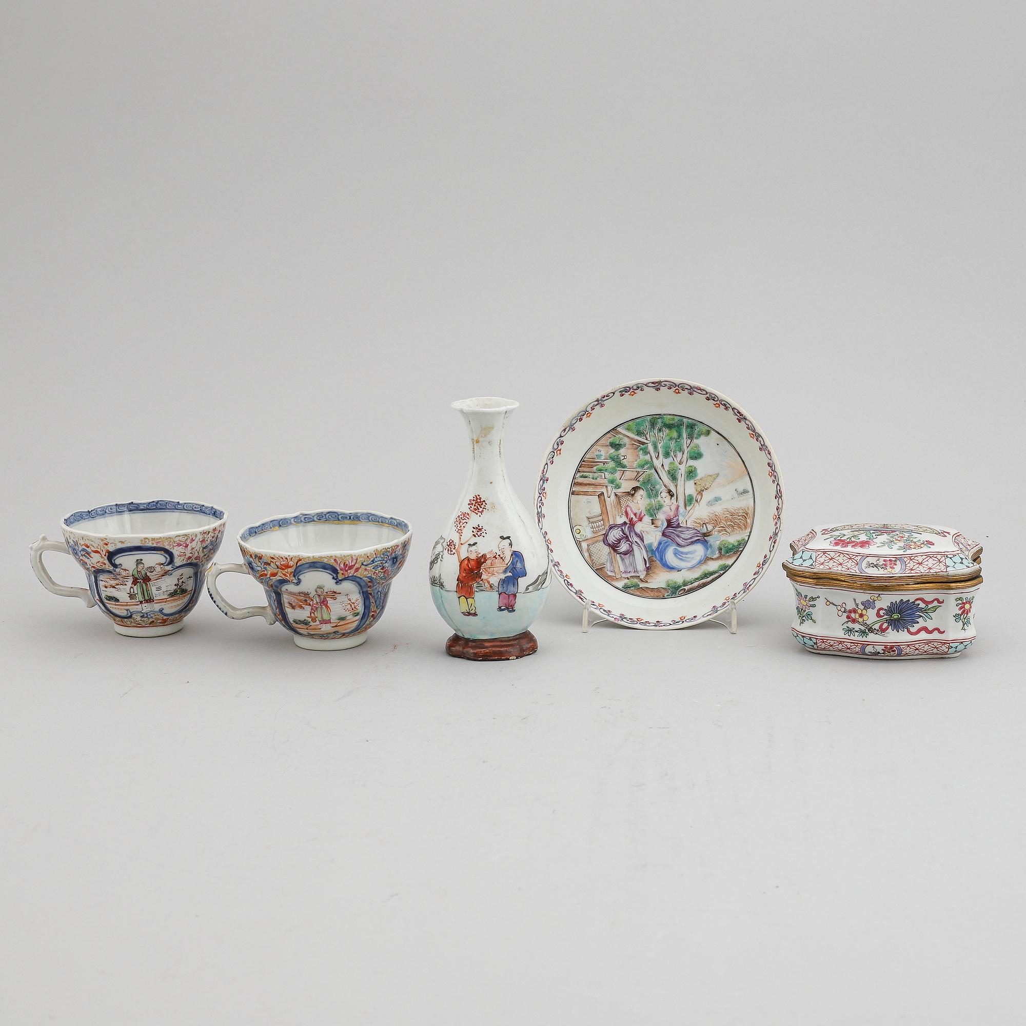 Two cups, a dish, a vase and a box, Qing dynasty, Qianlong and the box is Samson.