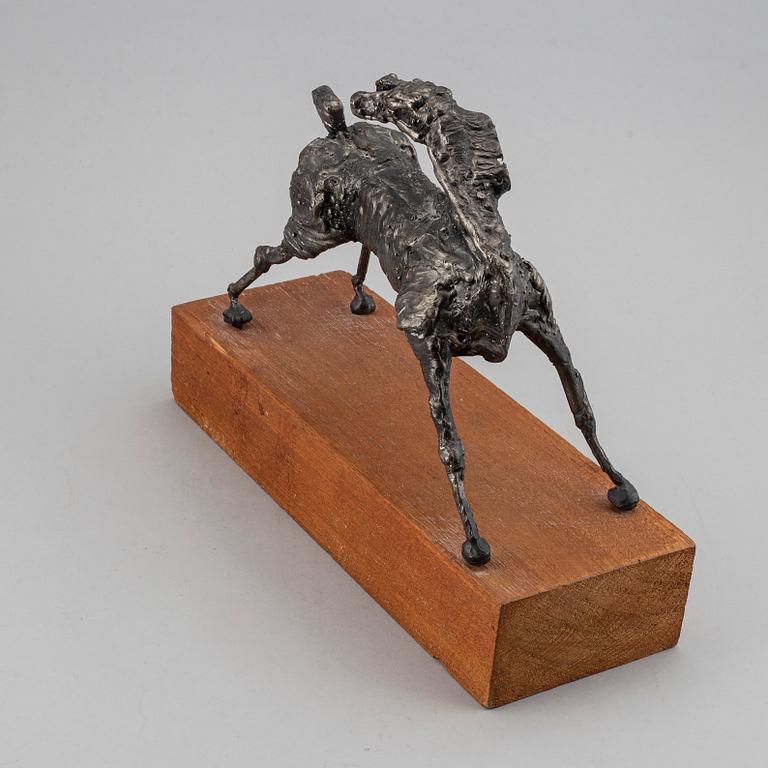 UNKNOWN ARTIST 20TH CENTURY. Sculpture. White metal. Signed and dated -68.