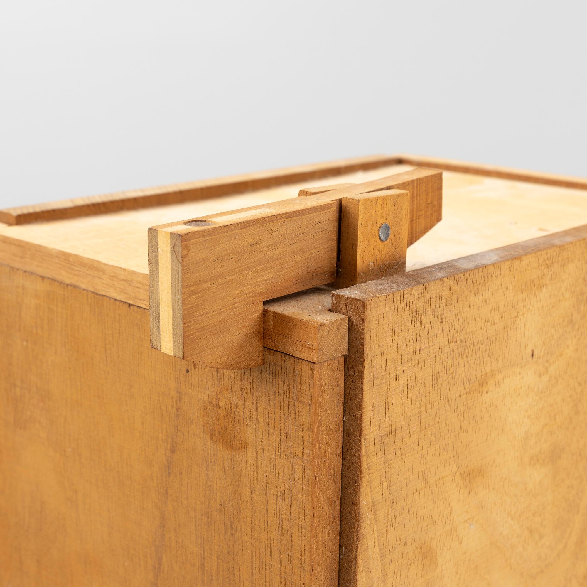 John Kandell, a "Solitär" cabinet, Källemo, Sweden,