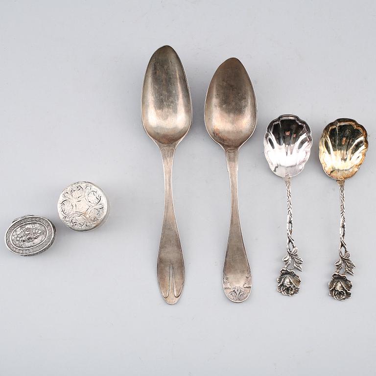 SILVERFÖREMÅL, 6 delar, 1800-/1900-tal. Vikt ca 238 gram.