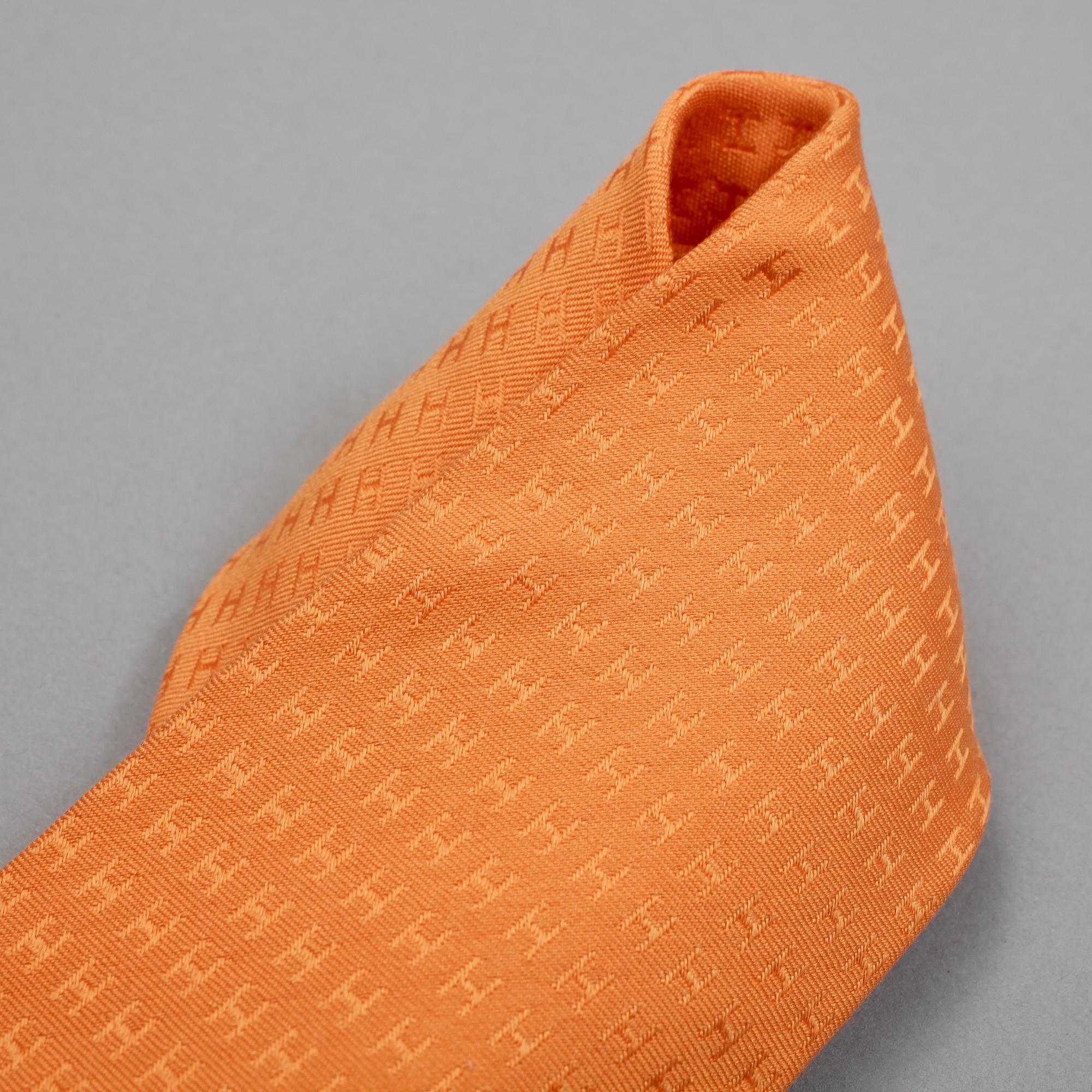 SLIPS, Hermès.