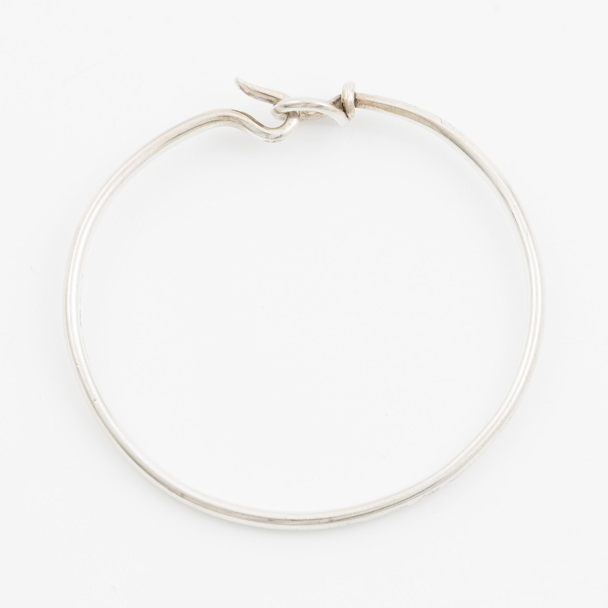 Vivianna Torun Bülow-Hübe, armring, sterlingsilver, Danmark. För Georg Jensen.