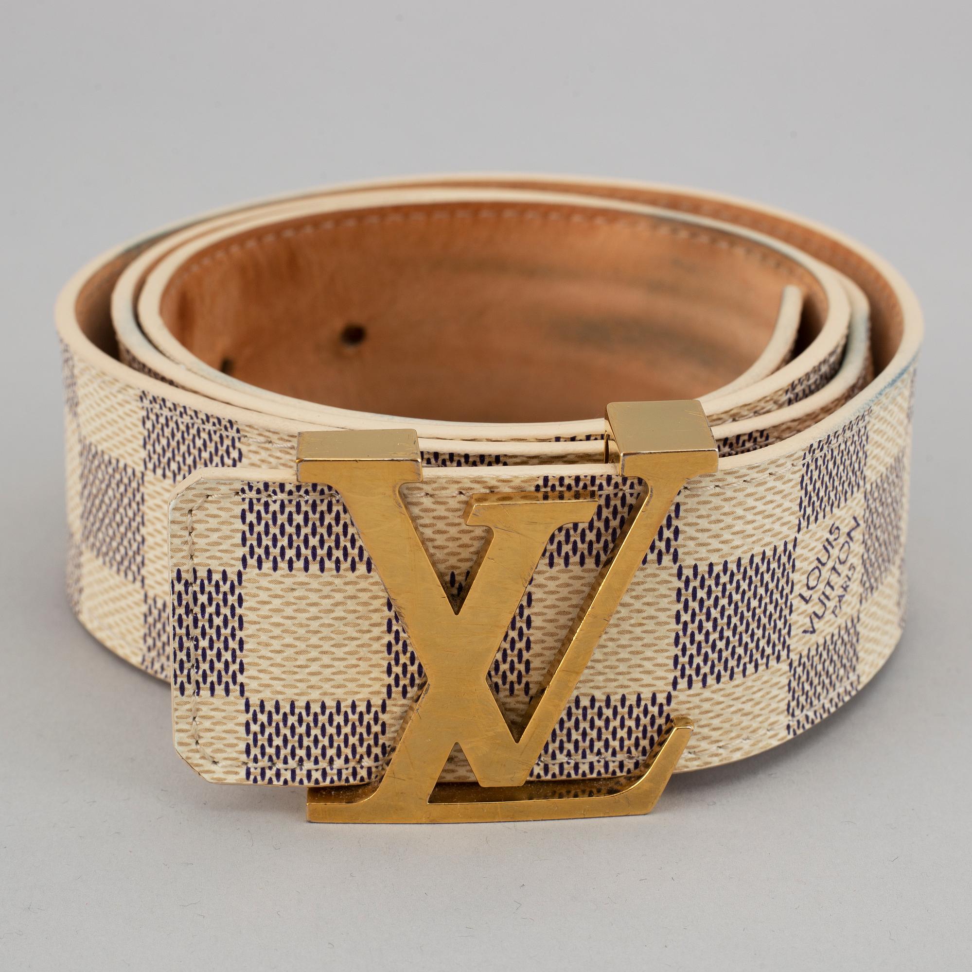 LOUIS VUITTON, belt, size 90/36.