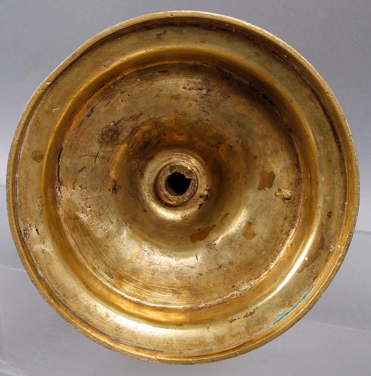 LJUSSTAKAR, 2 st, bla senempire, 1800-tal resp Louis XVI-stil.