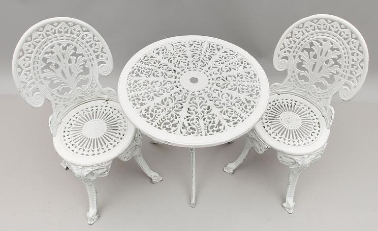 TRÄDGÅRDSMÖBEL, 3 del, 1900-/2000-tal.