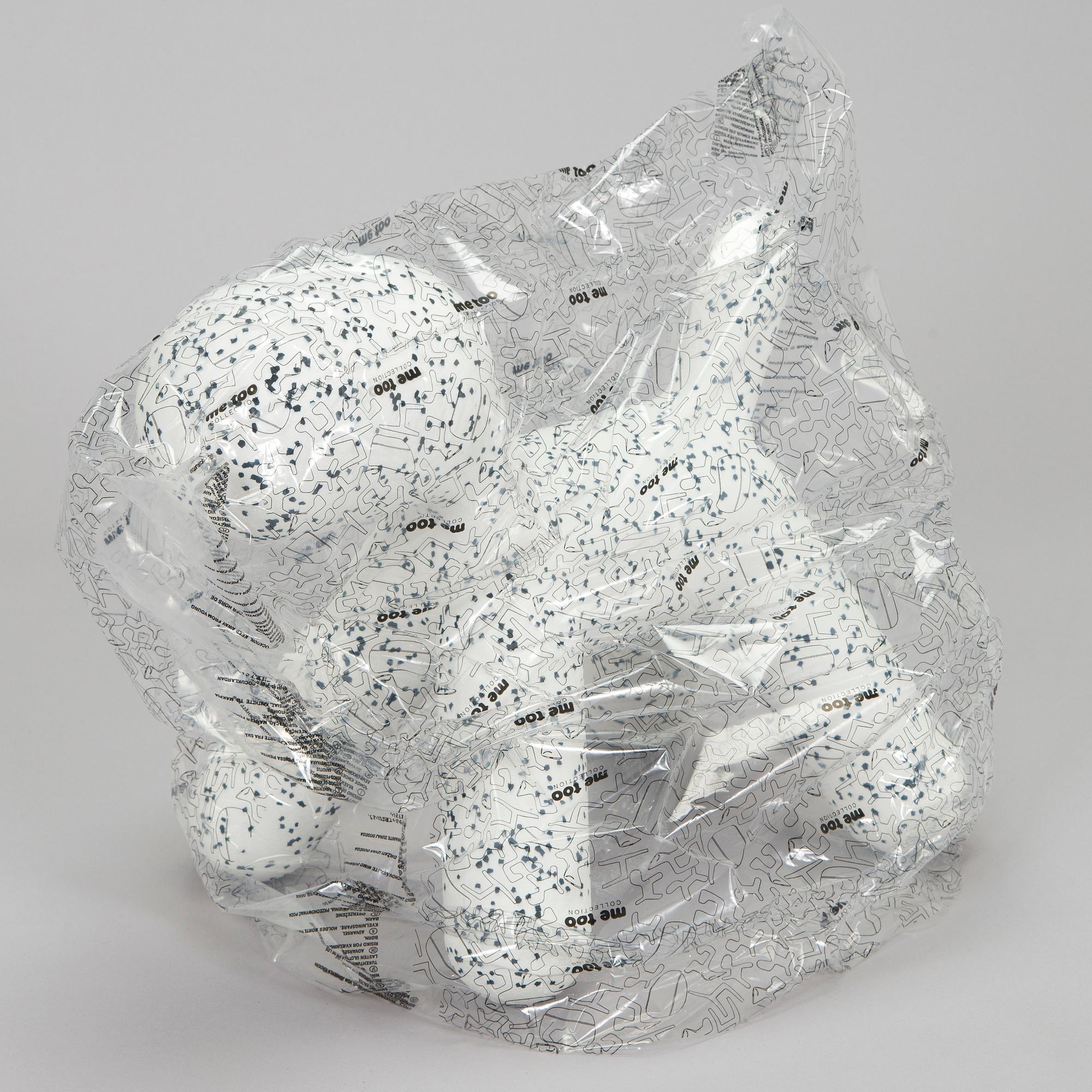 Eero Aarnio, "Puppy Dalmatian", Me Too Collection, Magis, Italia, 2005.