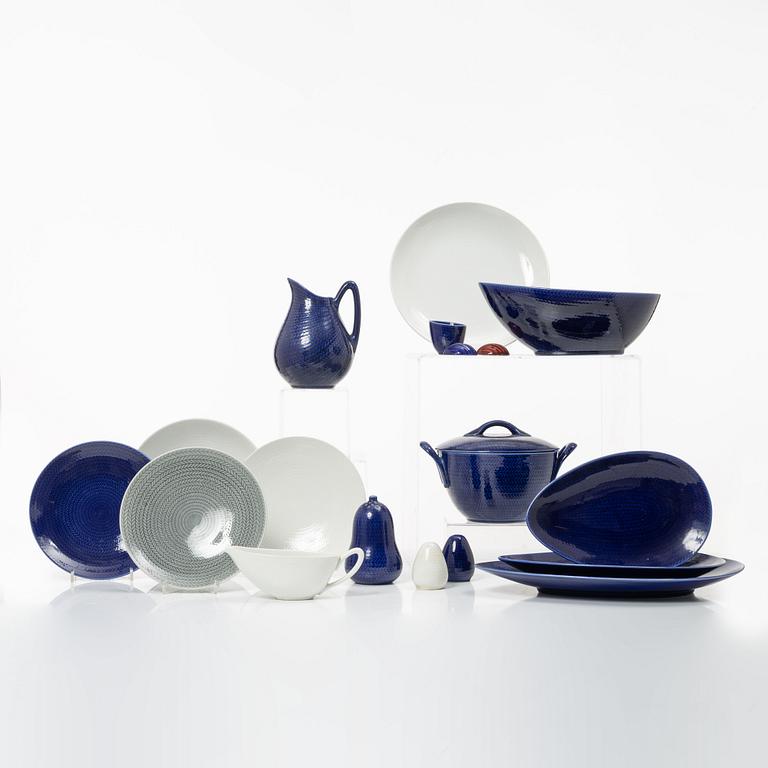 Hertha Bengtson, A 92-piece dinner service, 'Blå eld', Rörstrand, Sweden.