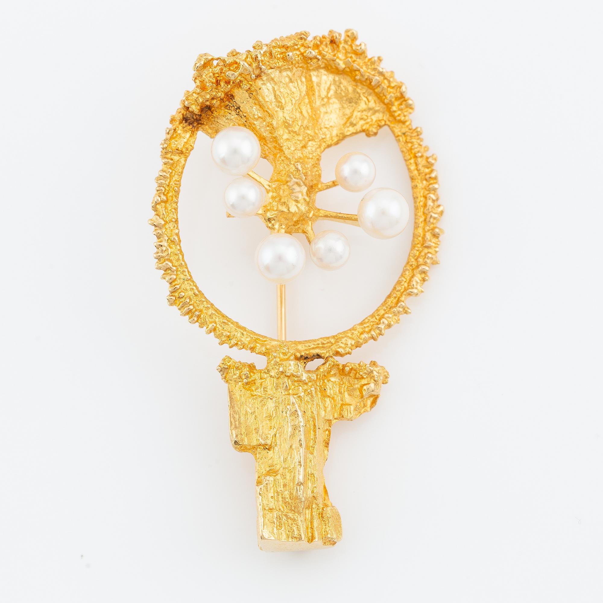 Björn Weckström, brooch "Sea Flower", 18K gold and cultured pearls. Lapponia.