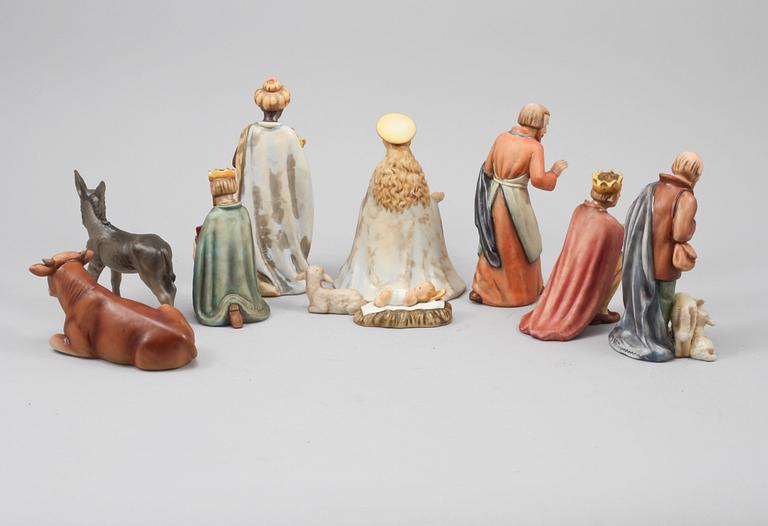 JULKRUBBA, 10 delar, porslin, Hummel, Goebel, Tyskland, 1900-talets andra hälft.