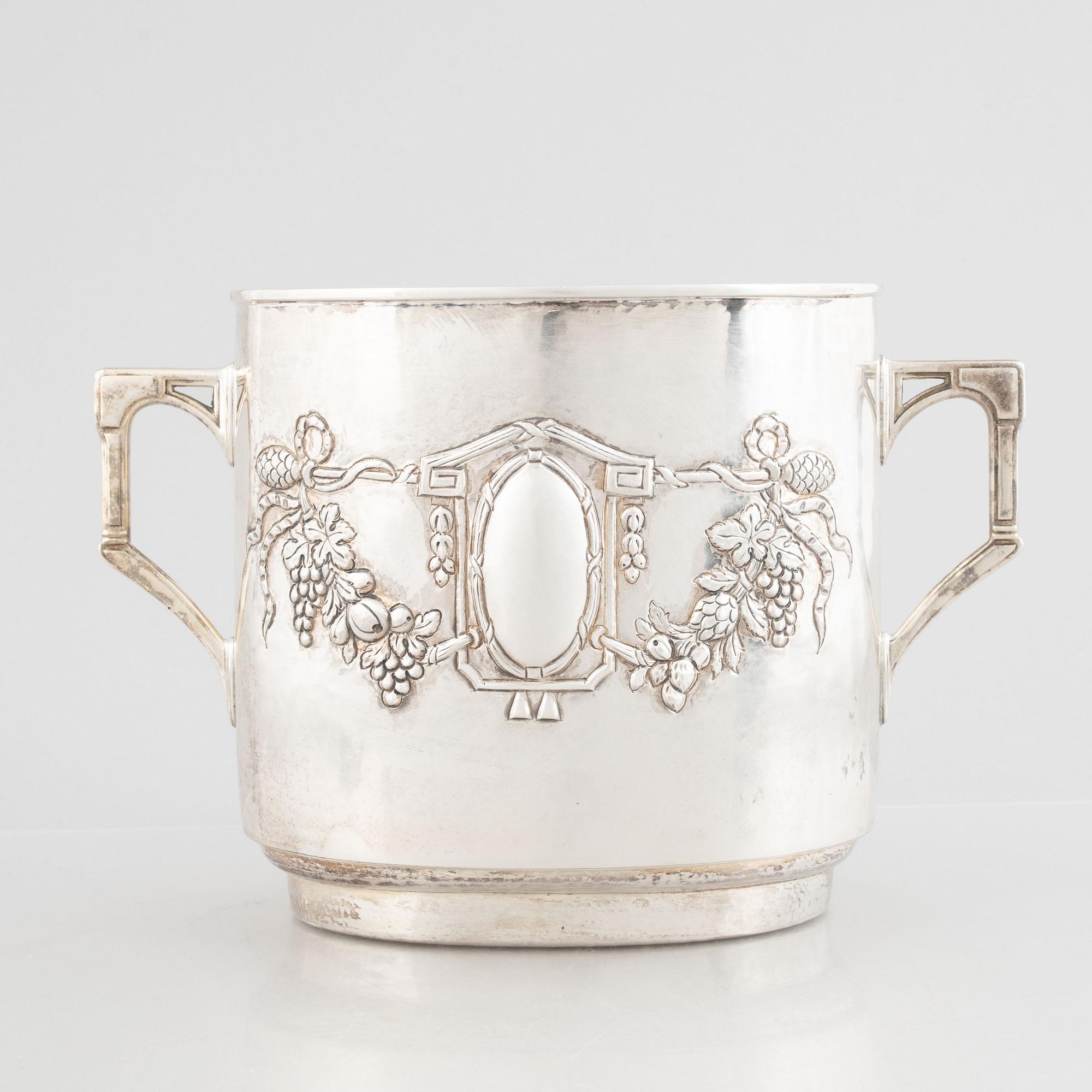 Vinkylare, sterlingsilver, 1900-tal.