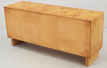 Axel Einar Hjorth, SIDEBOARD, "Birka", A/B Nordiska Kompaniets Verkstäder, Nyköping, 1930-tal.