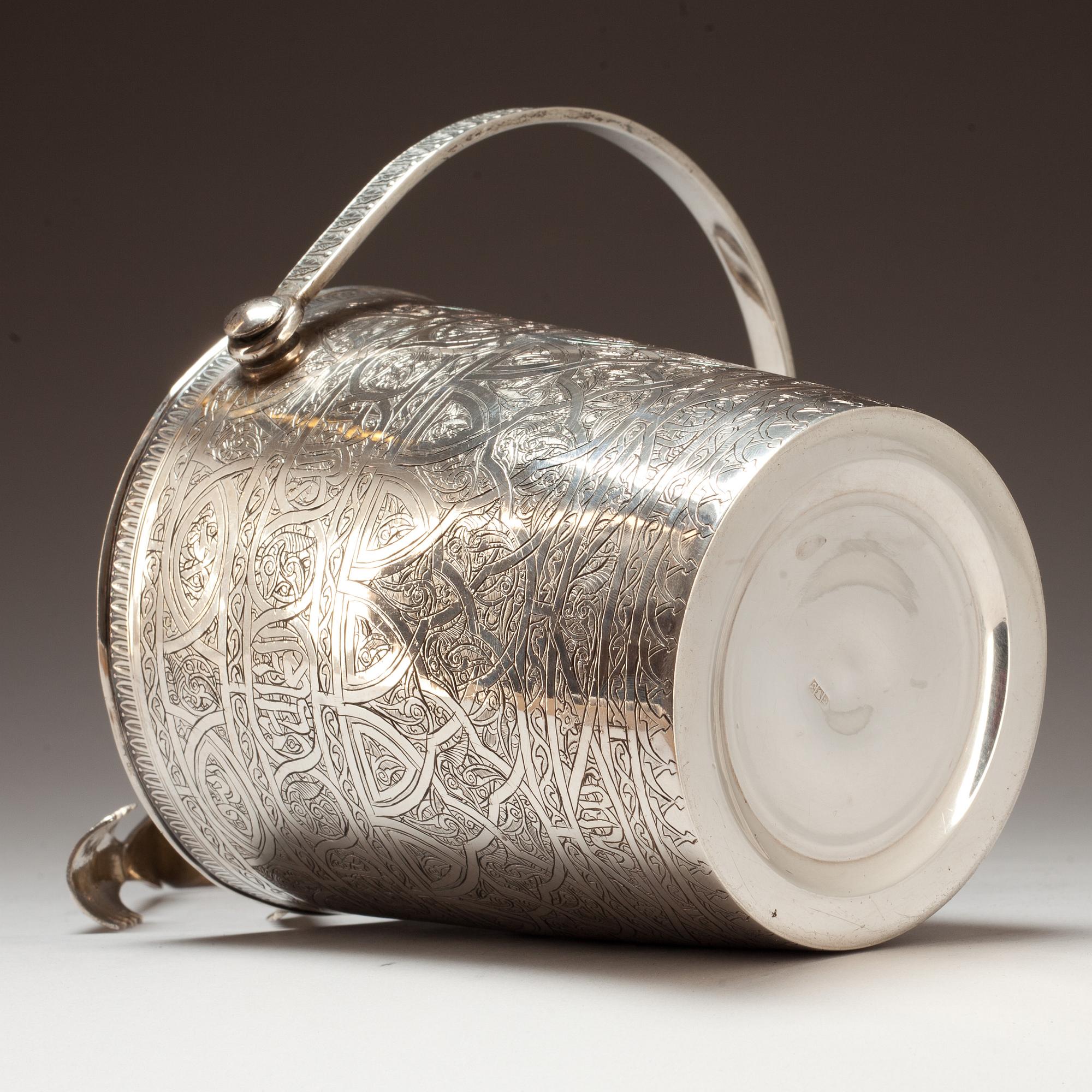 ISHINK, låghaltigt silver, import. Tot 720g.
