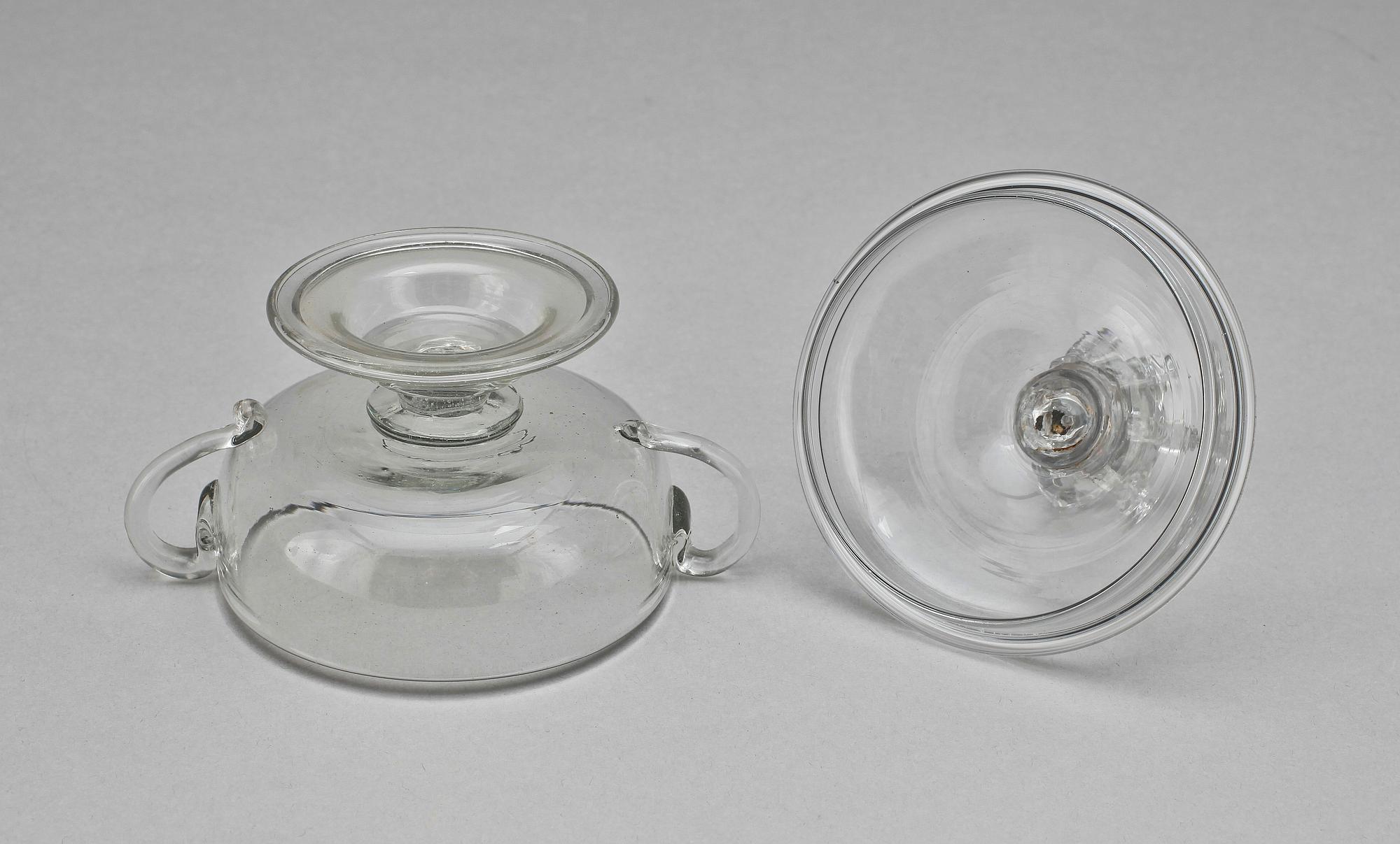 SMÖRASK, glas, trol Kosta glasbruk, 1700-tal.