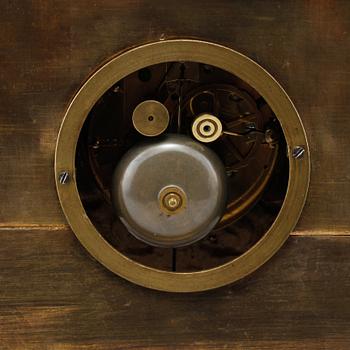 BORDSPENDYL, nyrokoko, sent 1800-tal.