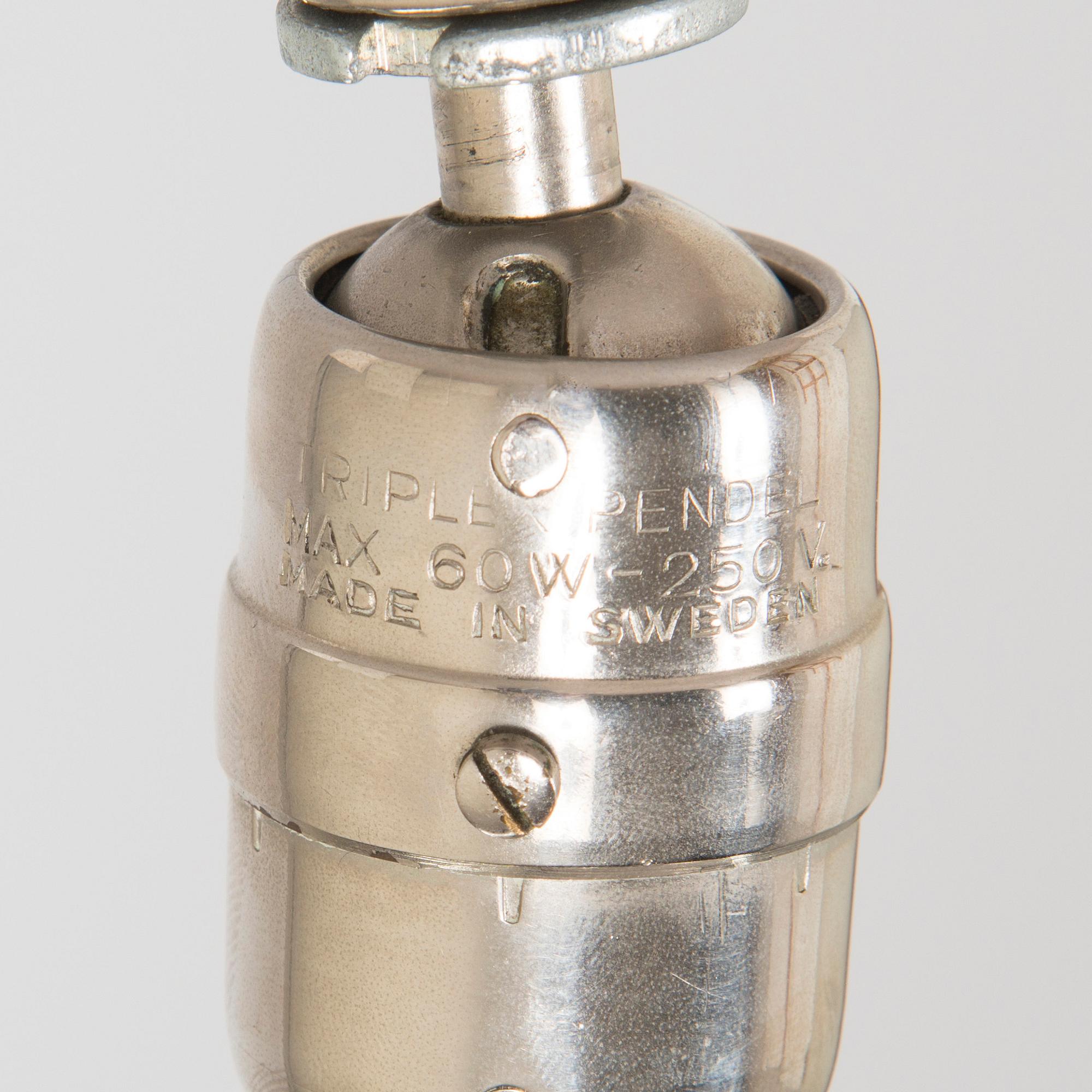 Johan Petter Johansson, tehdasvalaisin, "Triplex-pendel", Ruotsi, 1940-1950-luku.