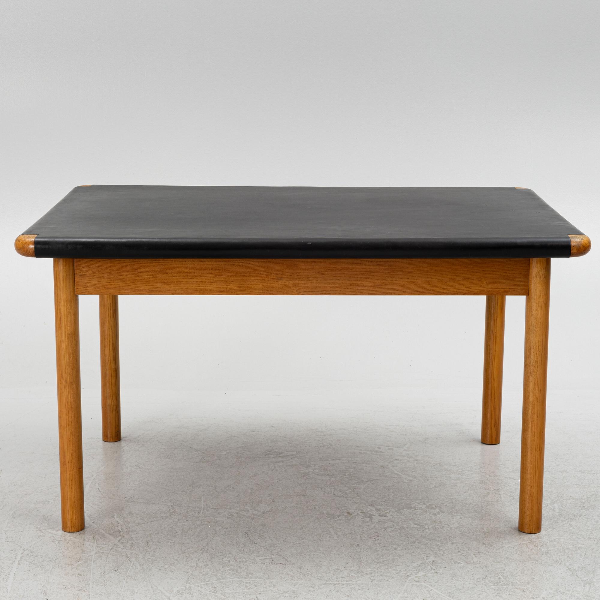 Viggo S. Jorgensen & Hans-Christian Hansen  dining table with 4 chairs, cabinetmaker Erhard Rasmussen, Denmark 1935.