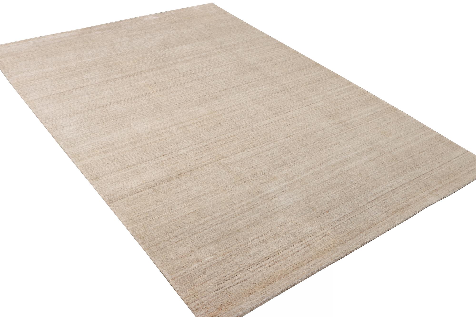 A Lori carpet, c. 301 x 203 cm.