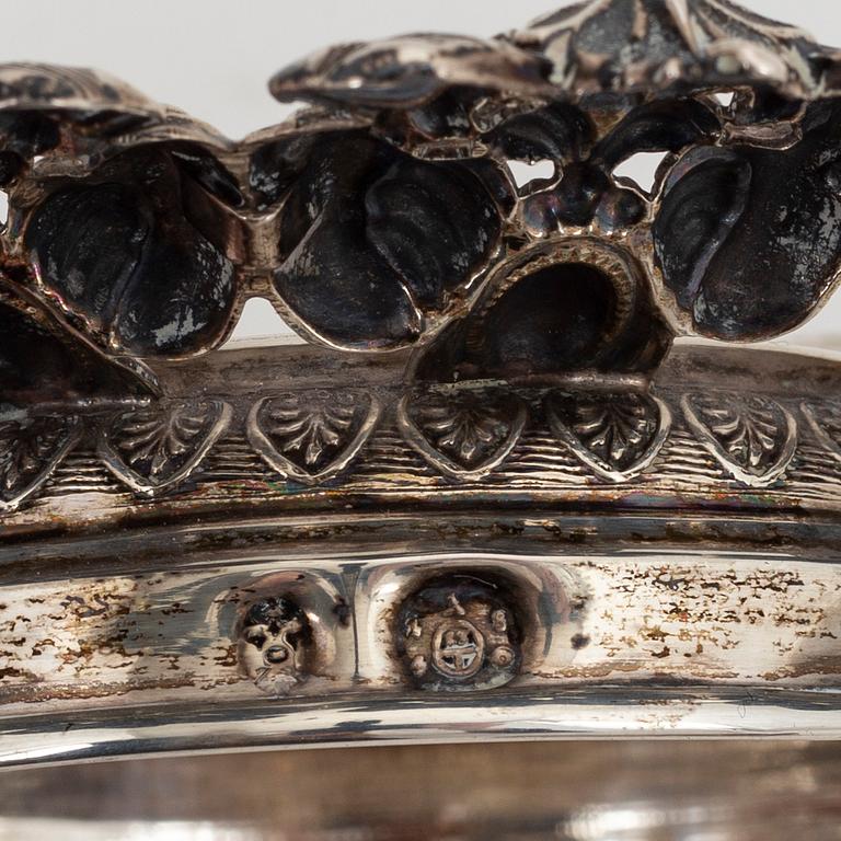 A silver table bell and a box, including Vienna 1830.