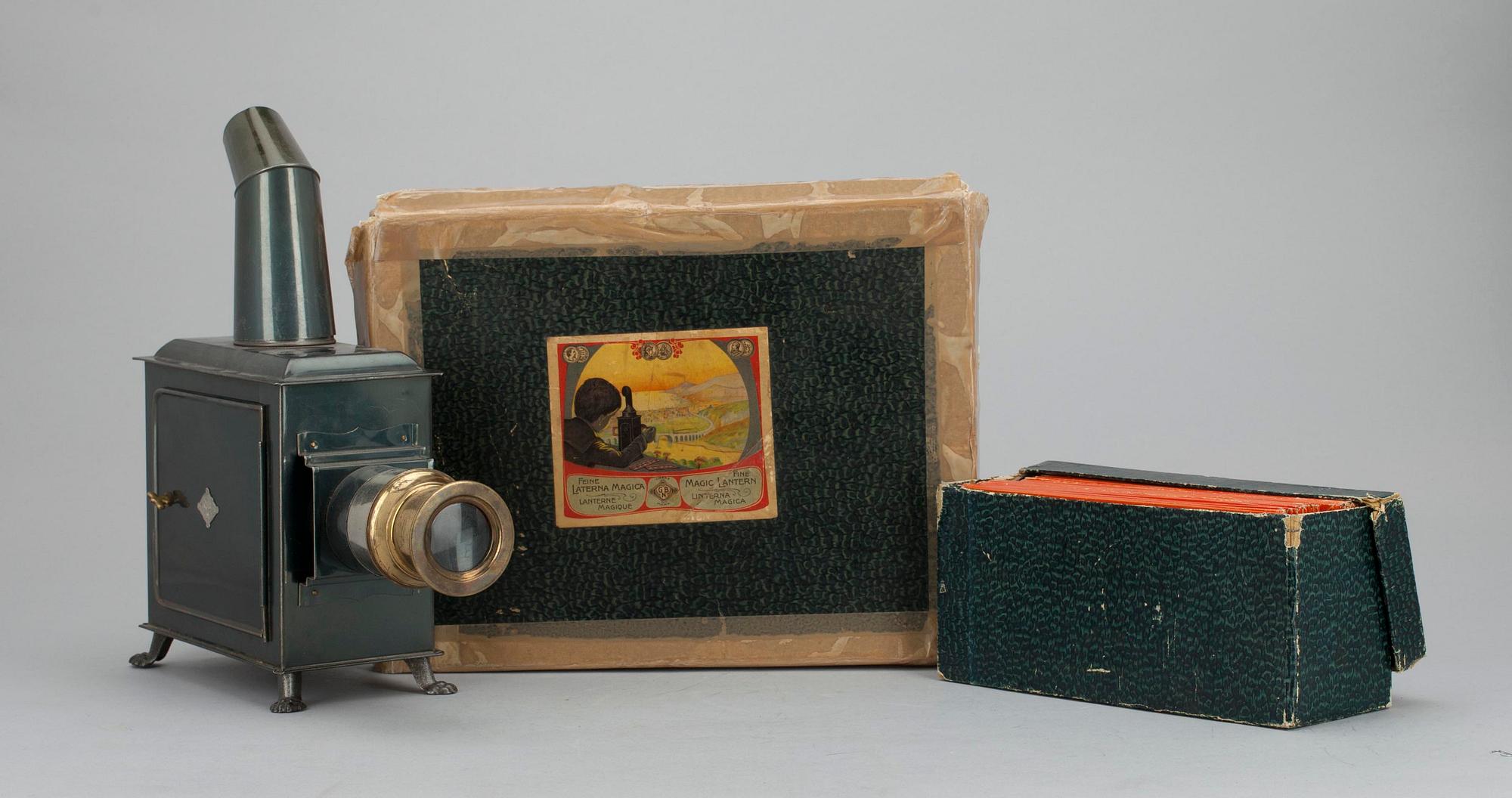 LATERNA MAGICA, samt BILDER, 29 st, sekelskiftet 1800/1900-tal.