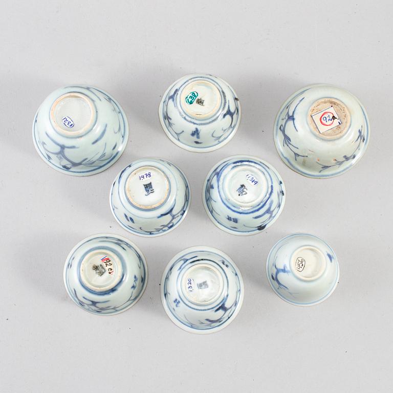 Eight blue and white cups, Ming dynasty (1368-1644).