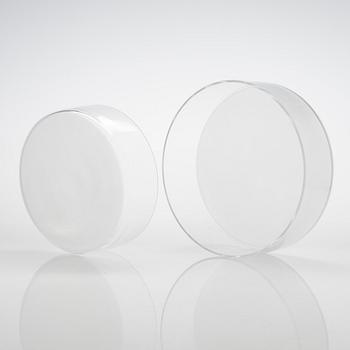 Timo Sarpaneva, 'Marcel' bowl 2370 and plate 2270 for Iittala. In production 1993-1998.