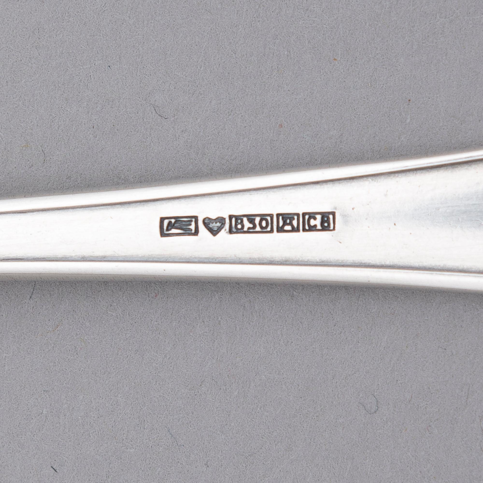 A 131-piece set of 'Suomi' silver cutlery, Suomen Kultaseppä oy/ Kultateollisuus oy, Turku 1927-1991.
