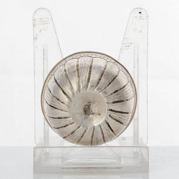 Tumlare, silver, otydliga stämplar, sannolikt Moskva 1750-tal.