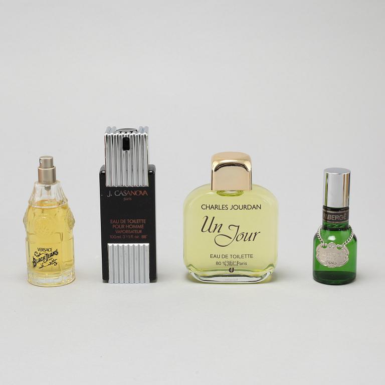 FACTICES, 17 pieces.