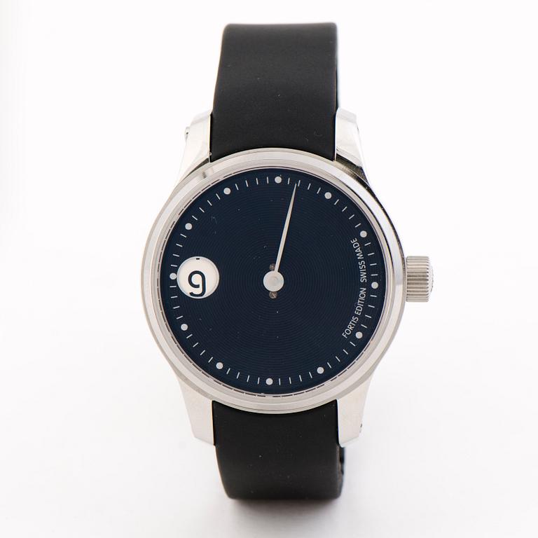 FORTIS, Jumping Hour, wristwatch, 43 mm.
