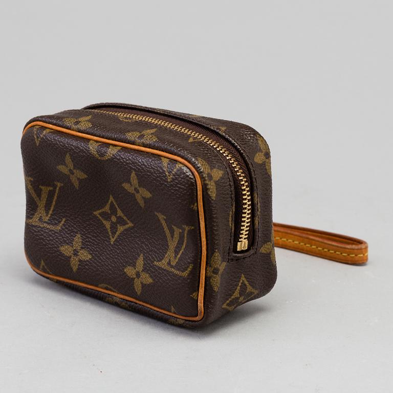 LOUIS VUITTON, pouch,