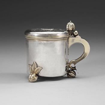 747. A Swedish 17th century parcel-gilt tankard, marks of Lorenz Wessman, Stockholm, inscribed dating 1678.