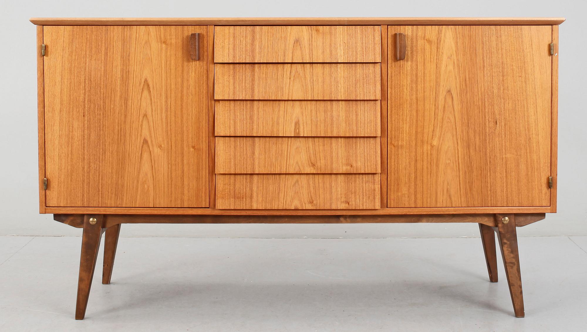 SIDEBOARD, Gunnars fabriker, Nässjö, 1950/60-tal.