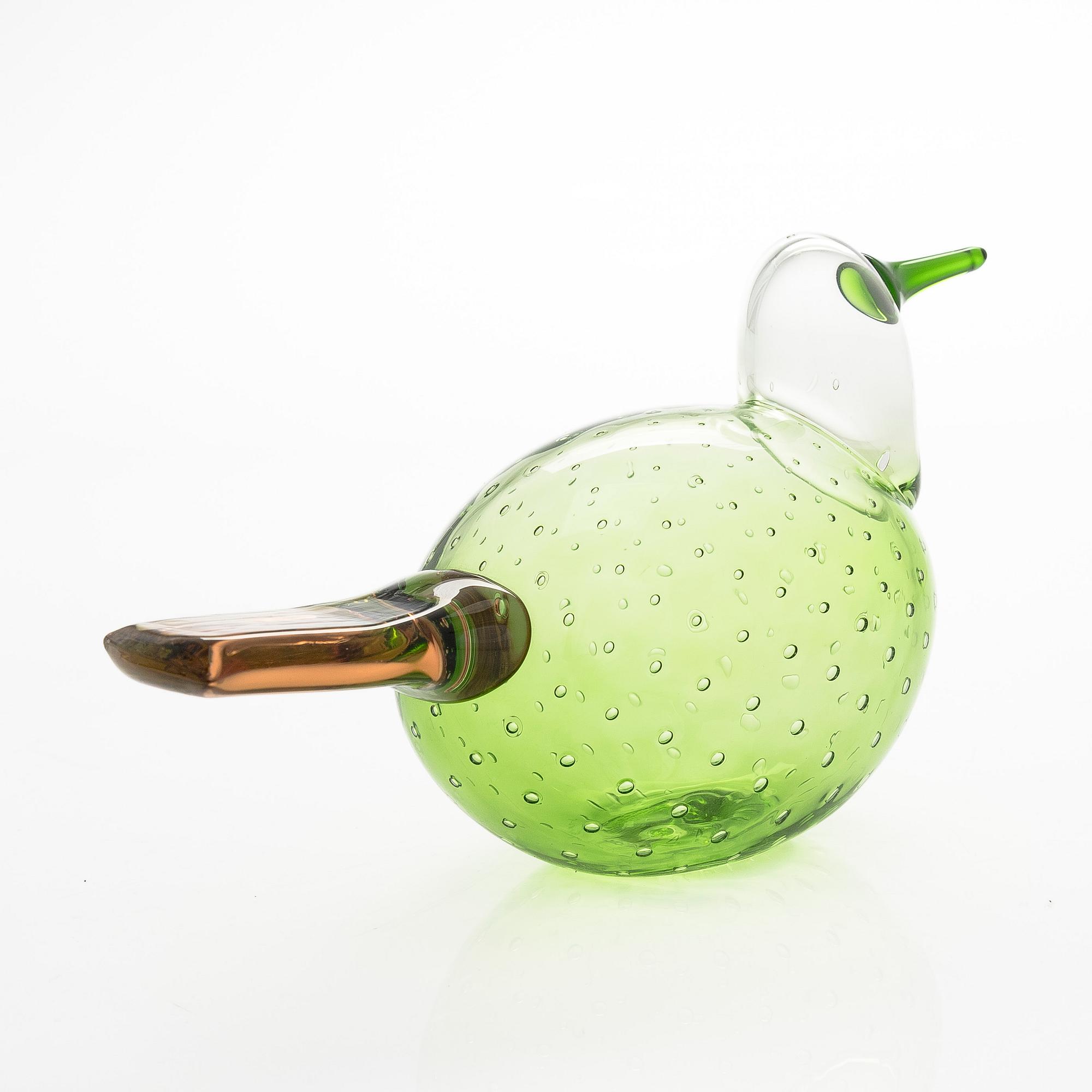 Oiva Toikka, a 'Summer Finch' glass bird, signed O. Toikka Nuutajärvi.