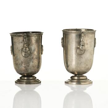 Nils Fougstedt, a set of two Swedish Grace vases, Herman Bergman art foundry, Stockholm, 1930.