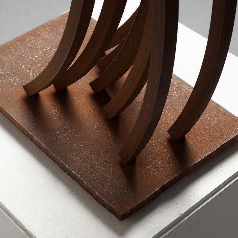 Bernar Venet, "83,5° Arc x 8".