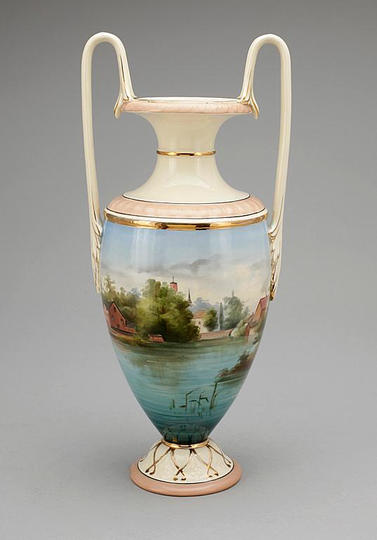 URNA, benporslin, Rörstrand, tidigt 1900-tal.