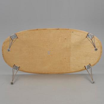 MATBORD, "Superellips", design Bruno Mathsson, Piet Hein. Bruno Mathsson International Värnamo.