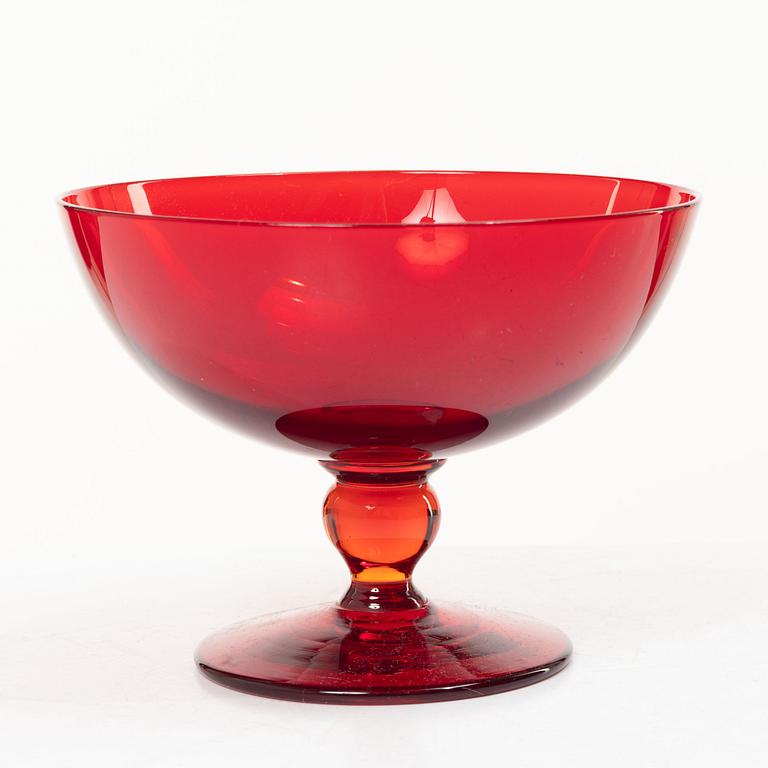 Reijmyre Glasbruk, glass, 22 pieces, mostly Reijmyre, including Monica Bratt.