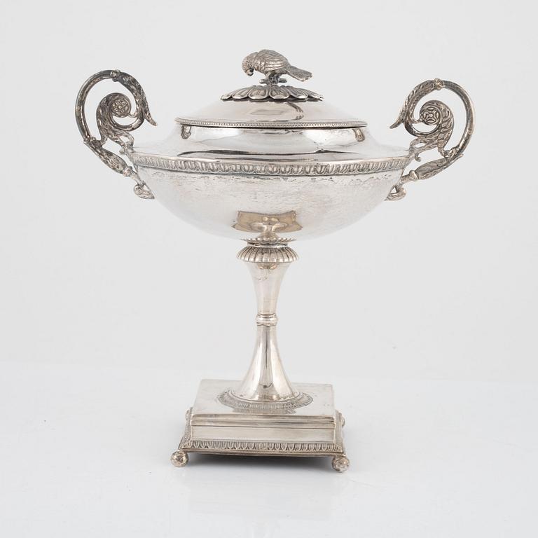 A Swedish Empire Silver Sugar Bowl, mark of Adolf Zethelius, Stockholm 1824.