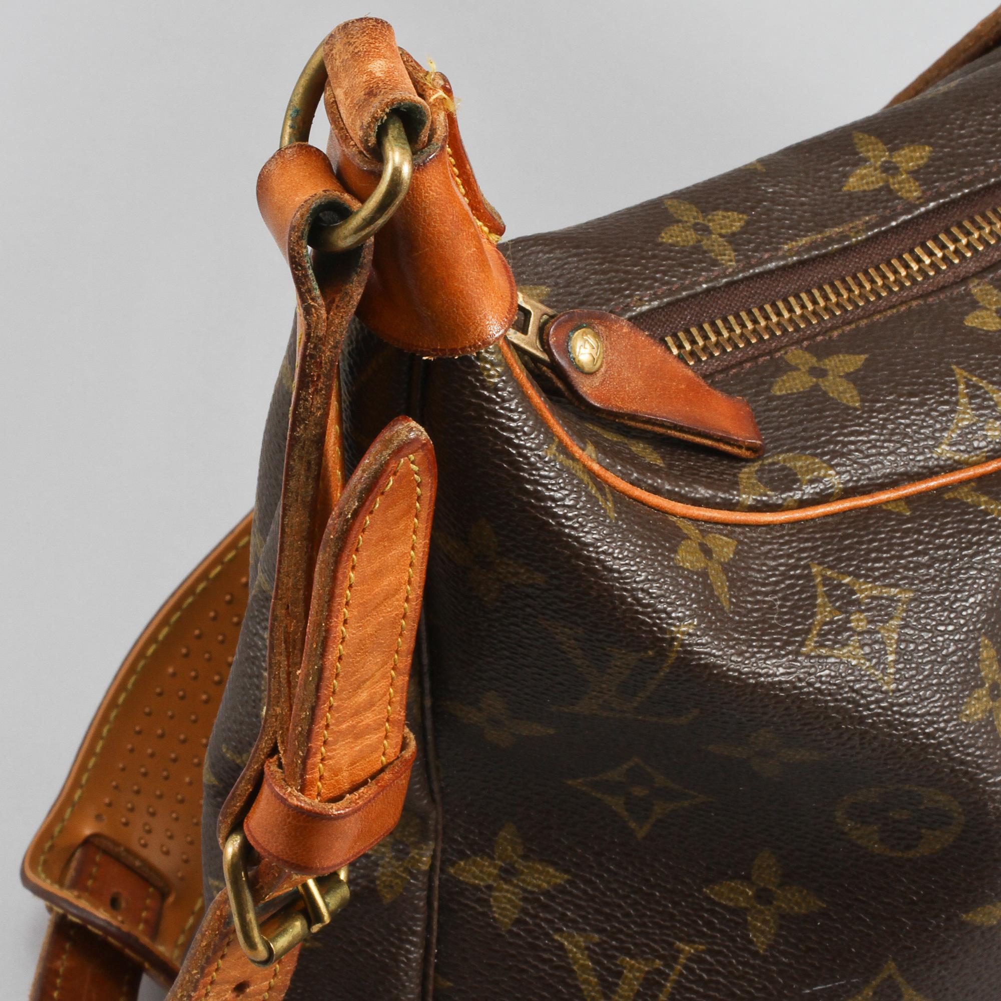 AXELREMSVÄSKA, "Boulogne" Louis Vuitton.