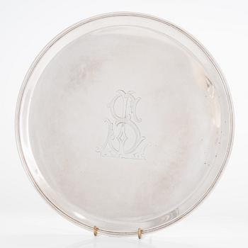 Johan Olsonius, bricka, silver, Grachev, S:t Petersburg, 1886.