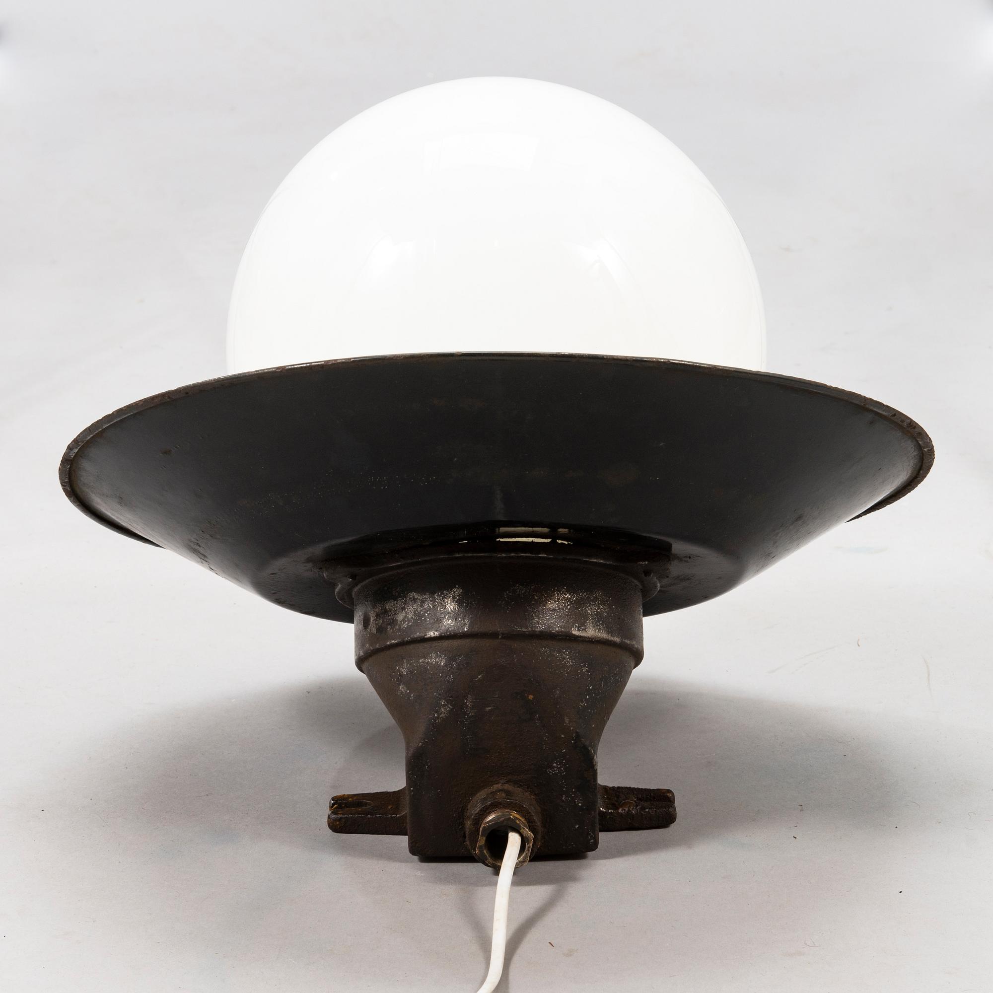 PAAVO TYNELL, a 1930/1940's '2601-23,' wall light for Taito Finland.